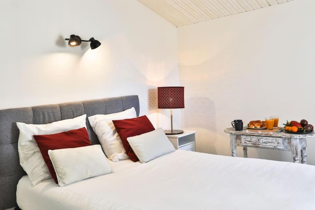 Le Cosy T2 Hypercentre ! Parking Inclus Et La Plage A 2 Min ! Les Sables-dʼOlonne Exterior foto