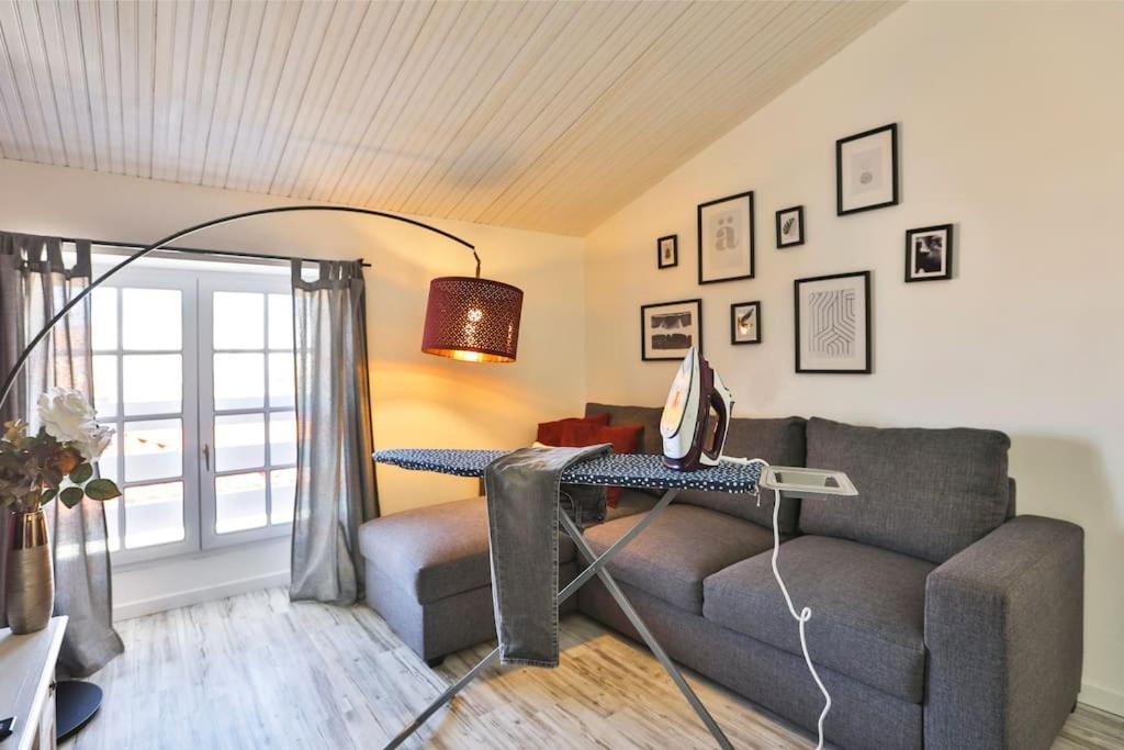 Le Cosy T2 Hypercentre ! Parking Inclus Et La Plage A 2 Min ! Les Sables-dʼOlonne Exterior foto